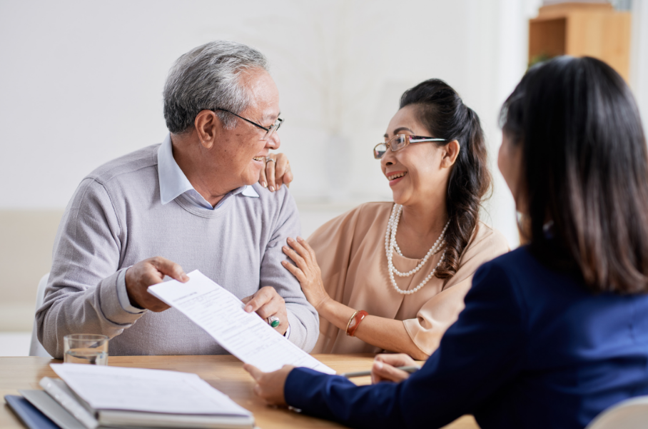 un couple en consultation diététique